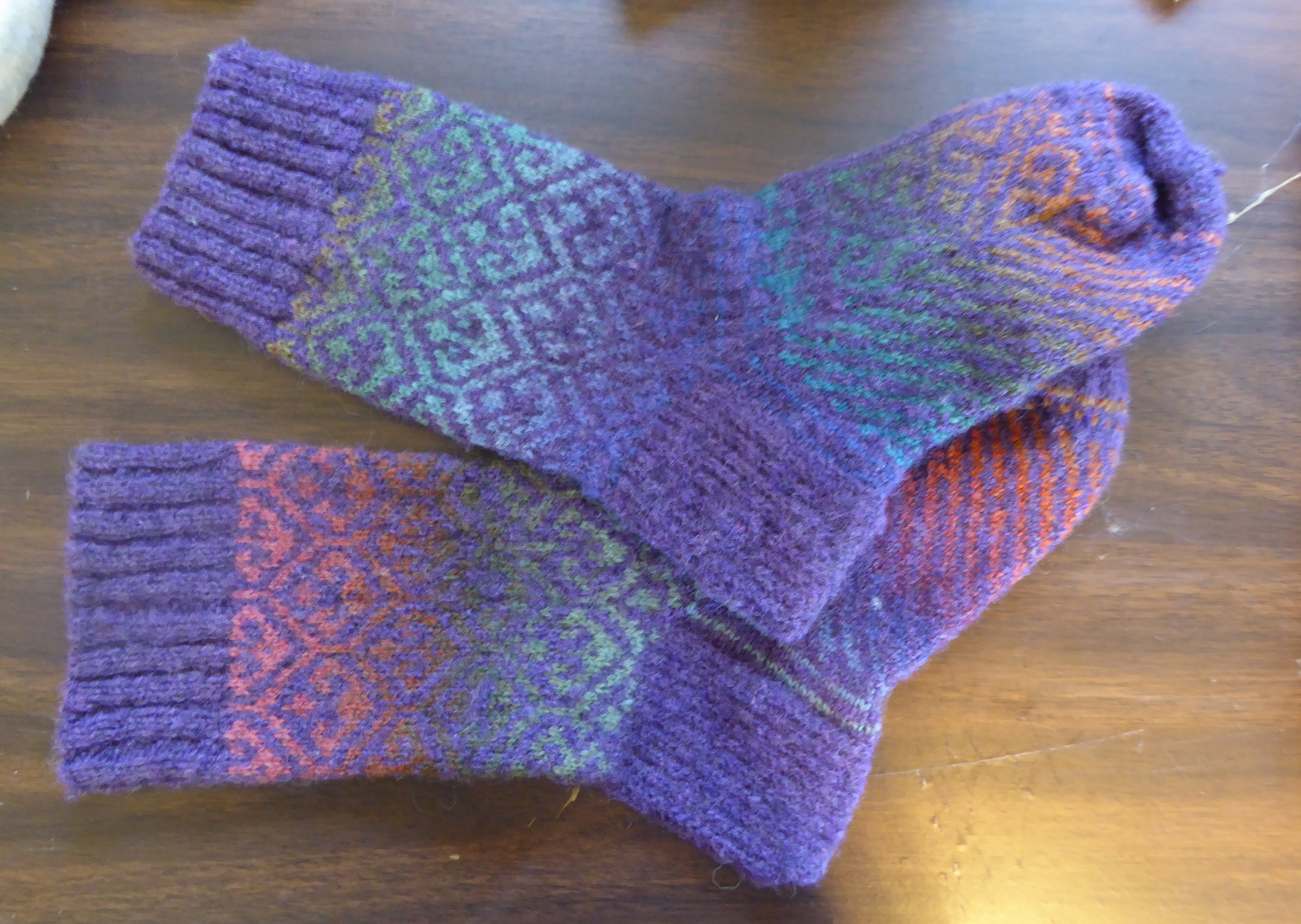 Using Space-Dyed Yarn  Northeast Iowa Weavers and Spinners Guild